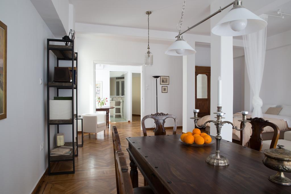 Hellenic Hospitality House Apartment Athens Ngoại thất bức ảnh