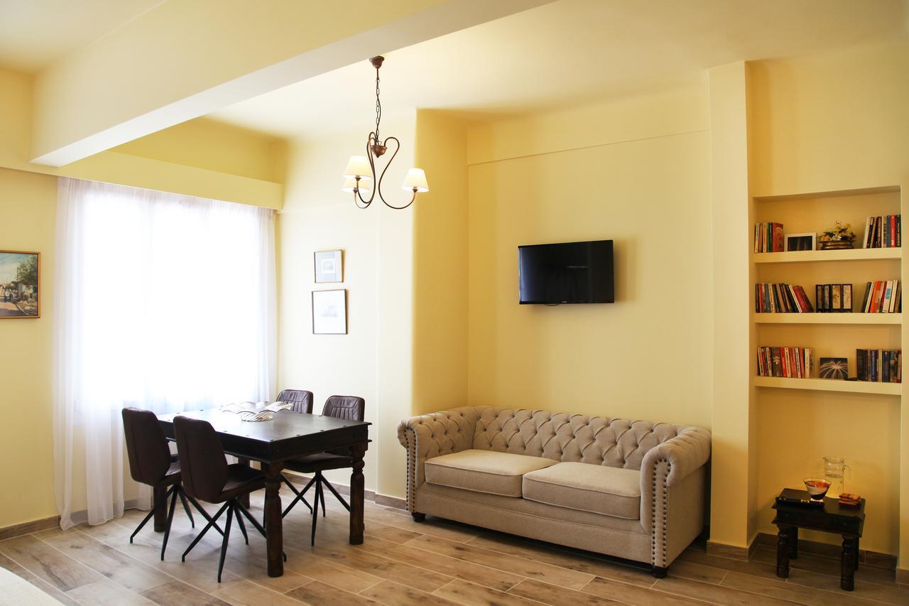 Hellenic Hospitality House Apartment Athens Ngoại thất bức ảnh