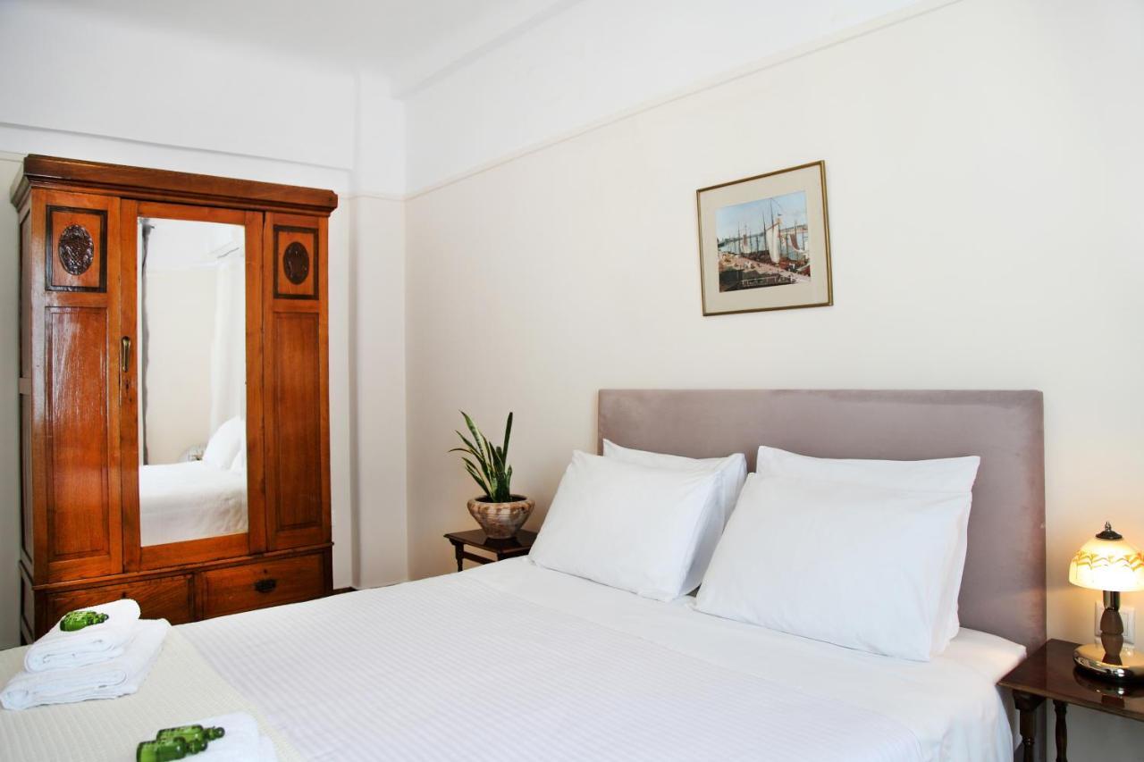 Hellenic Hospitality House Apartment Athens Ngoại thất bức ảnh