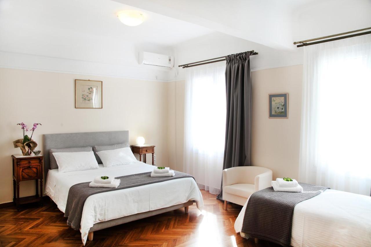 Hellenic Hospitality House Apartment Athens Ngoại thất bức ảnh