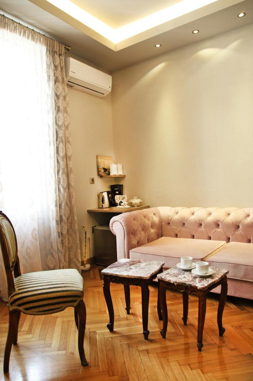 Hellenic Hospitality House Apartment Athens Ngoại thất bức ảnh